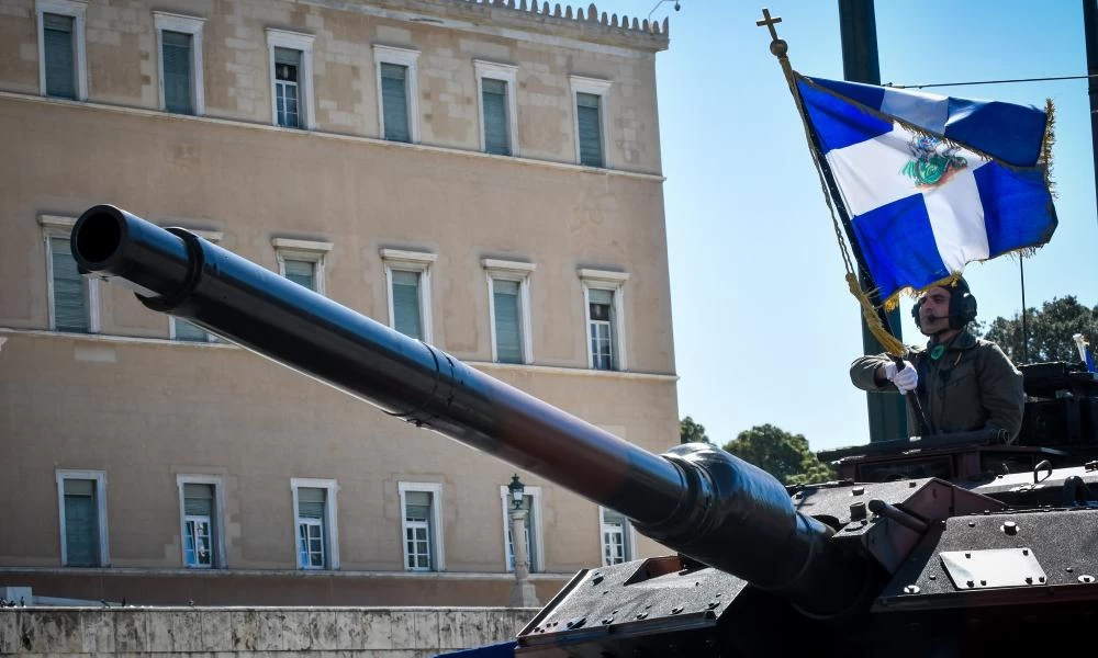 Δείτε live τη μεγαλοπρεπή παρέλαση για τα 200 χρόνια από το 1821